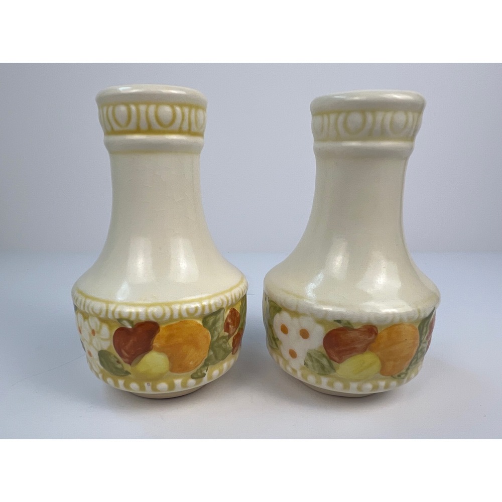 Vintage Metlox Poppytrail‎ Vernon  Ceramic Salt Pepper Shakers Fruit Floral